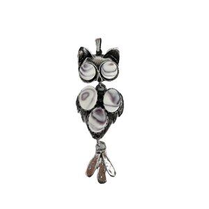 VTG Quahog Wampum Shell Silver-Colored Metal Long-eared Owl Pendant Costume 4"